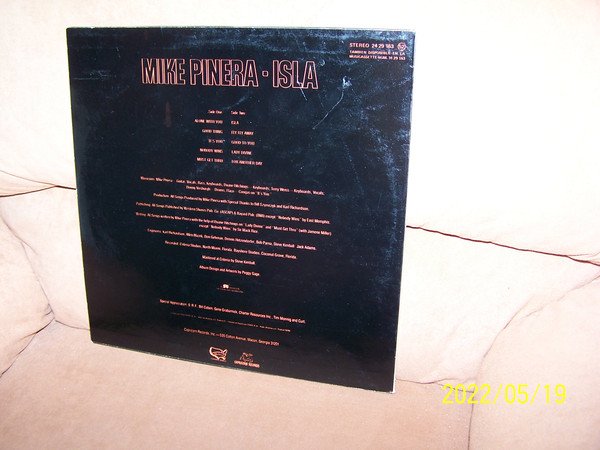 Mike Pinera, Isla-LP, Vinilos, Historia Nuestra