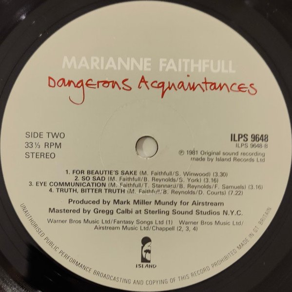 LP, Marianne Faithfull, Synthpop | Historia Nuestra