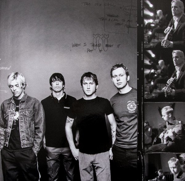 NS ODY LmpwZWc jpeg, Foo Fighters, Historia Nuestra