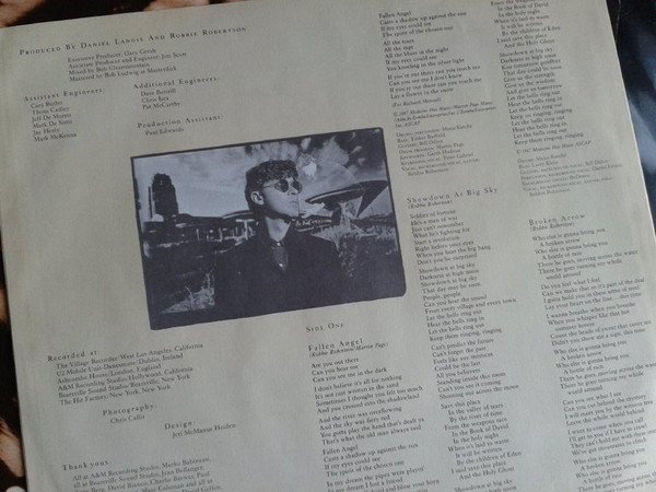 LP, Pop Rock, Robbie Robertson | Historia Nuestra