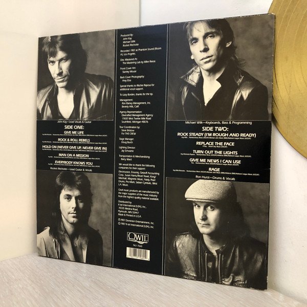 John Kay & Steppenwolf, LP | Historia Nuestra