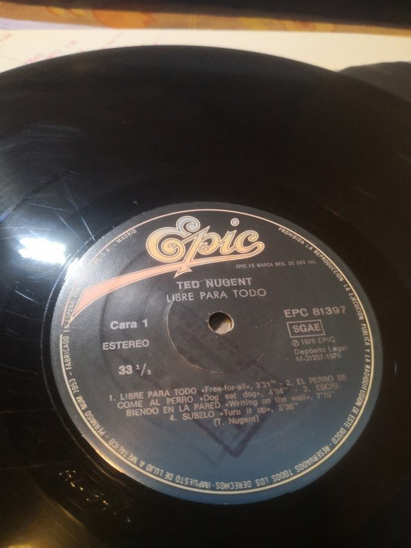 Hard Rock, LP, Ted Nugent | Historia Nuestra