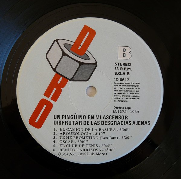 LP, Novelty, Un Pingüino En Mi Ascensor | Historia Nuestra