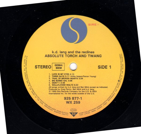 MS xMDQ LmpwZWc jpeg, k.d. lang And The Reclines, Historia Nuestra