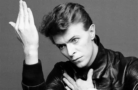 David Bowie: Vida, Obra y Discos Legendarios del Camaleón del Rock