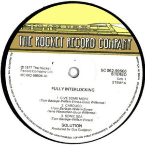 Solution, Fully Interlocking - LP: imagen 3