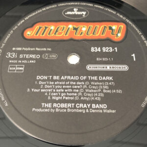 The Robert Cray Band, Don't Be Afraid Of The Dark - LP: imagen 3